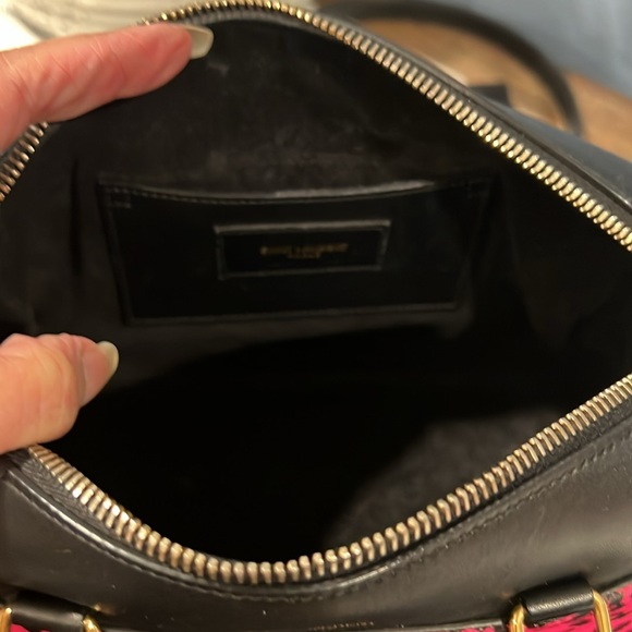 Authentic Saint Laurent Calfskin Printed Leopard with FREE YSL WALLET - Picture 16 of 17